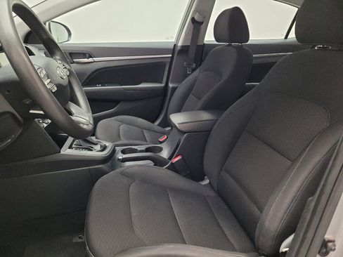 Used 2020 Hyundai Elantra SEL w/ Cargo Package (C1) FWD image 17