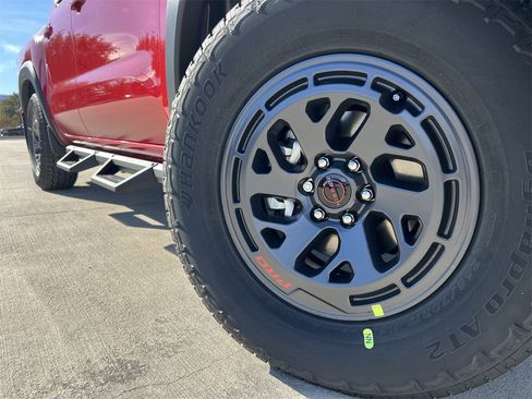New 2026 Nissan Frontier Pro-X image 8