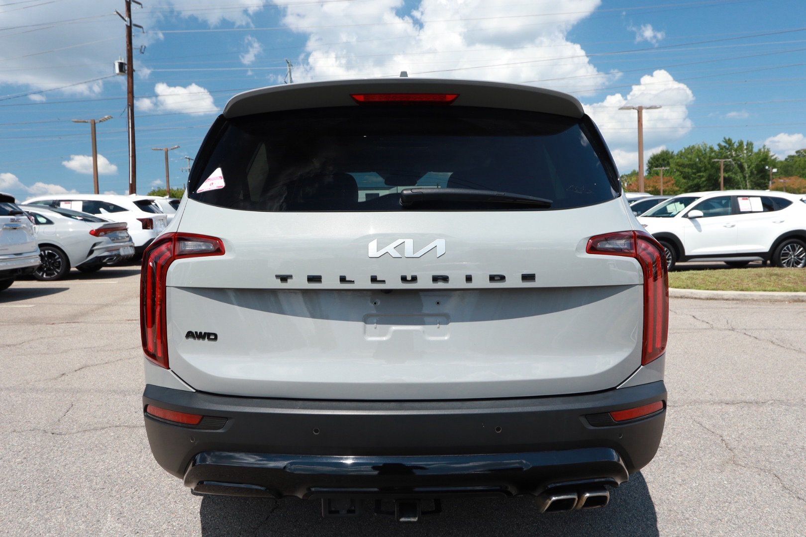 Used 2022 Kia Telluride SX w/ SX Prestige Package AWD/4WD image 4