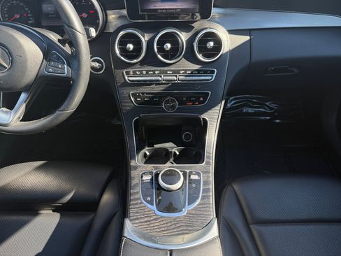 Used 2018 Mercedes-Benz C 300 Sedan image 10