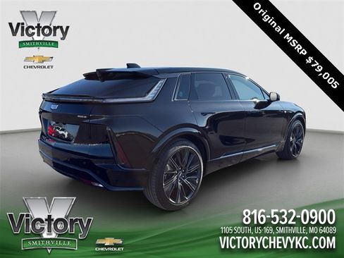 Used 2024 Cadillac Lyriq Sport w/ Nappa Leather Package image 6