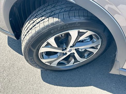 Used 2021 Subaru Outback Limited w/ Popular Package #2 AWD/4WD image 24