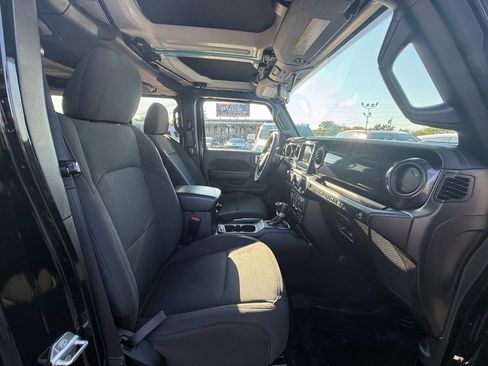 Used 2023 Jeep Wrangler Unlimited Sport AWD/4WD image 24
