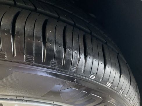 Certified 2025 Honda CR-V EX image 30