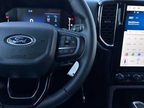 New 2025 Ford Ranger XLT w/ FX4 Off-Road Package image 31