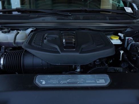 Used 2024 Jeep Wagoneer Series II w/ Convenience Group I image 35