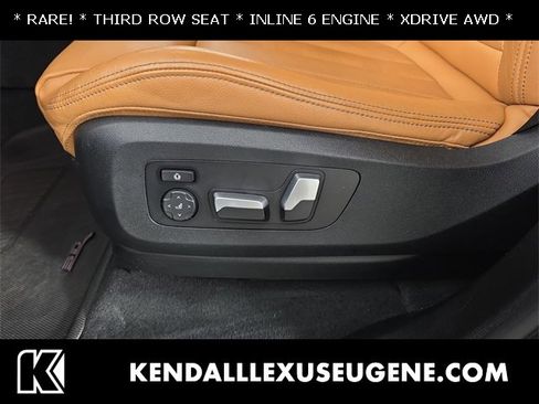 Used 2022 BMW X5 xDrive40i w/ M Sport Package image 17