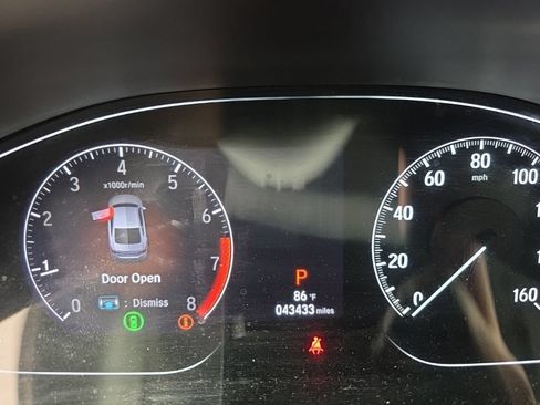 Used 2018 Honda Accord EX image 14