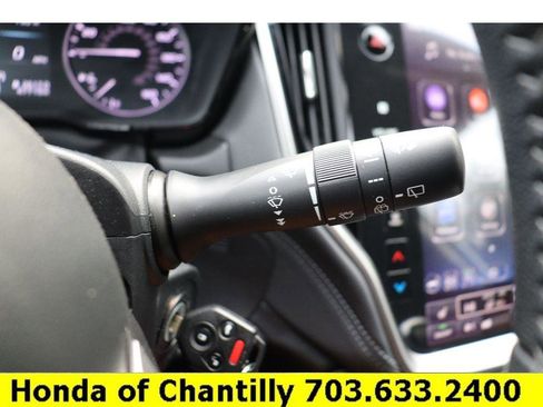 Used 2020 Subaru Outback Premium image 11