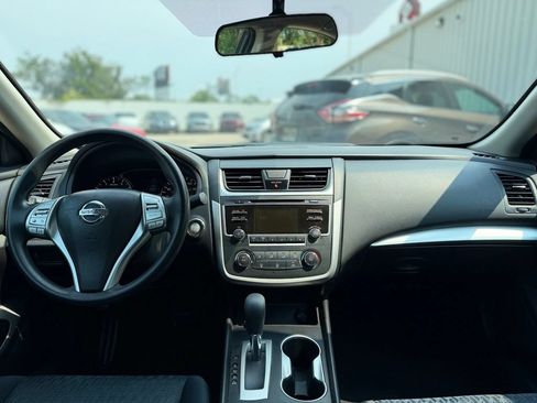 Used 2016 Nissan Altima 2.5 S w/ Power Driver Seat Package FWD image 26