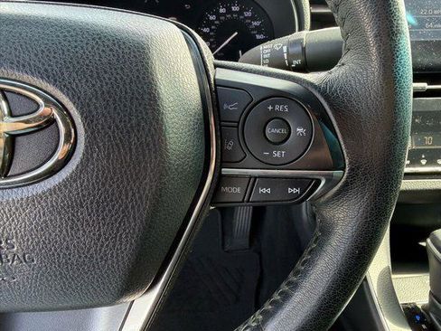 Used 2019 Toyota Avalon XLE w/ Preferred Accessory Package image 43