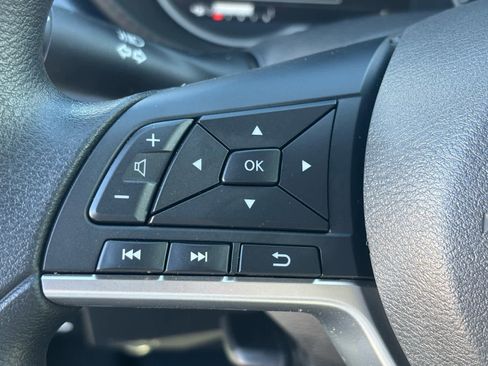 New 2025 Nissan Versa SV w/ Trunk Package image 16