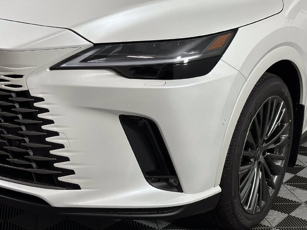 New 2026 Lexus RX 450h AWD image 13