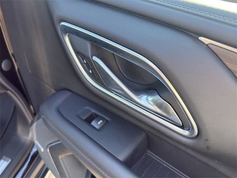 Used 2021 Chevrolet Tahoe LT image 16