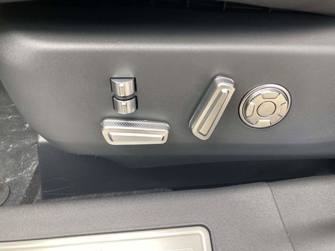 New 2026 Lincoln Nautilus Reserve image 23