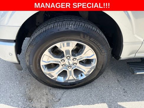 Used 2022 Ford F150 Platinum w/ Equipment Group 701A High AWD/4WD image 16