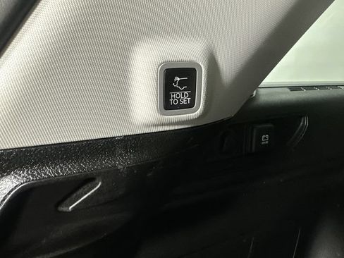 Used 2023 Jeep Grand Cherokee 4WD 4xe image 24