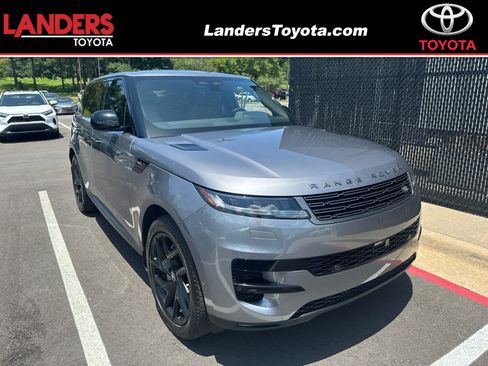 Used 2024 Land Rover Range Rover Sport SE AWD/4WD image 1