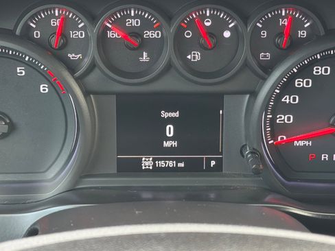 Used 2019 Chevrolet Silverado 1500 Custom Trail Boss w/ Custom Convenience Package AWD/4WD image 20