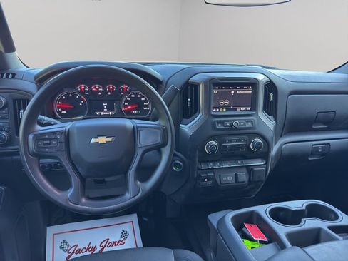 Used 2025 Chevrolet Silverado 3500 W/T w/ WT Convenience Package AWD/4WD image 20