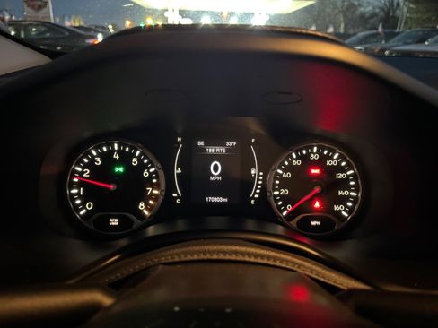 Used 2015 Jeep Renegade Sport w/ Power & Air Group image 13