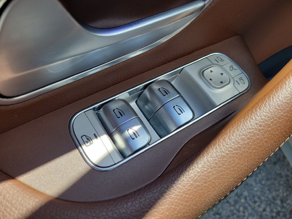 Used 2025 Mercedes-Benz GLE 450 4MATIC Coupe image 14
