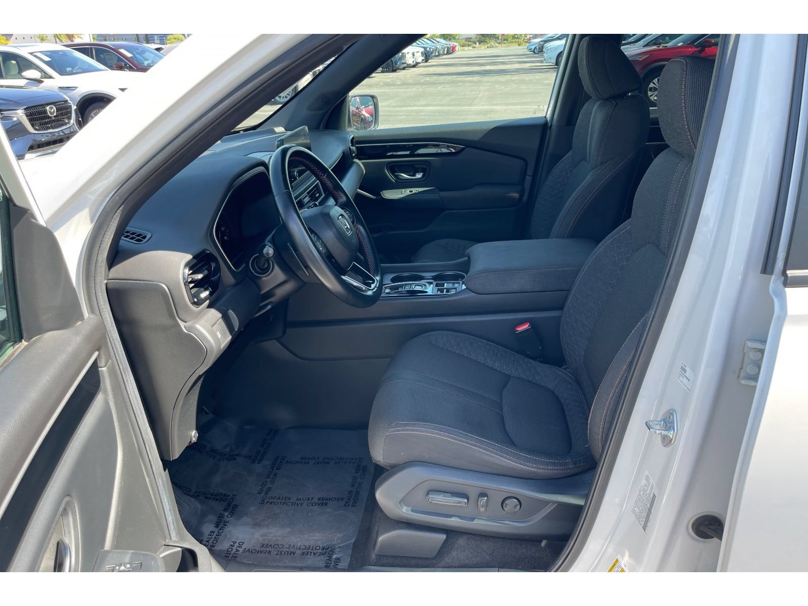 Certified 2024 Honda Pilot Sport image 10