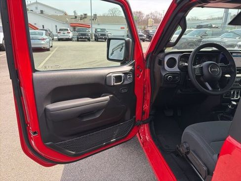 New 2026 Jeep Wrangler Sport AWD/4WD image 12