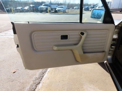 Used 1987 BMW 325i Convertible image 19