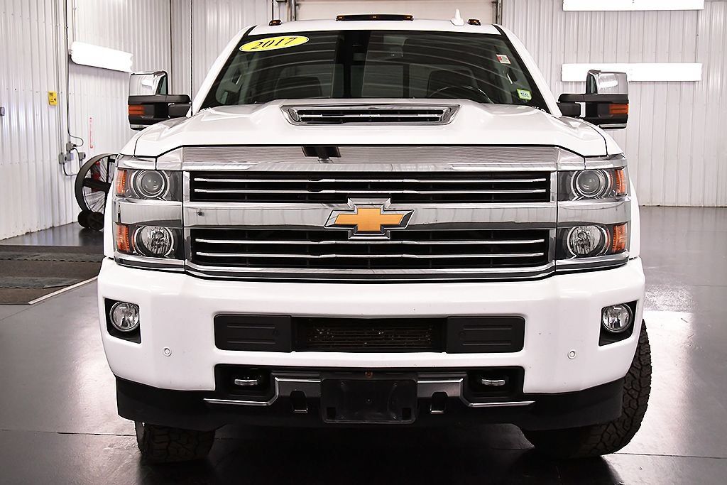 Used 2017 Chevrolet Silverado 2500 High Country w/ Duramax Plus Package AWD/4WD image 2