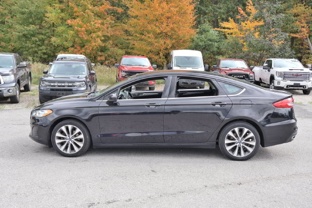 Used 2020 Ford Fusion SE AWD/4WD image 4