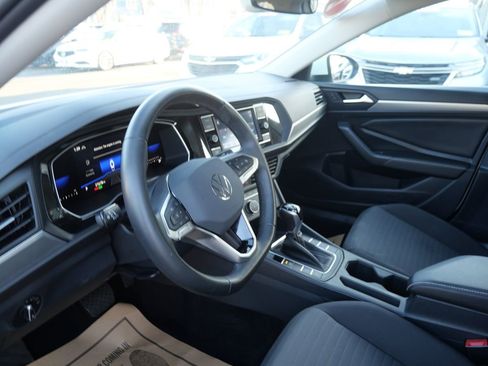 Used 2024 Volkswagen Jetta S image 12