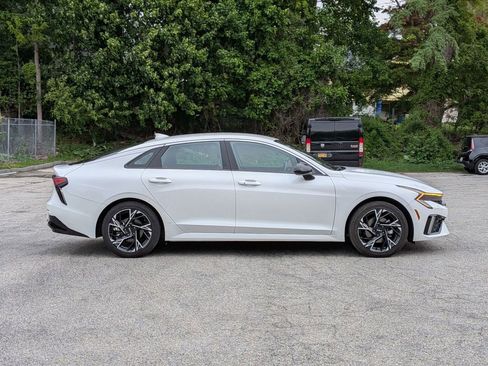 Used 2025 Kia K5 GT-Line AWD/4WD image 2