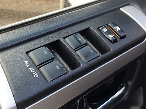 Used 2019 Toyota 4Runner Limited image 19