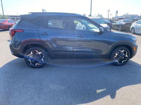 New 2026 Kia Seltos S image 5