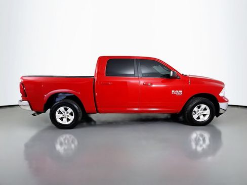 Used 2021 RAM 1500 Classic SLT AWD/4WD image 9