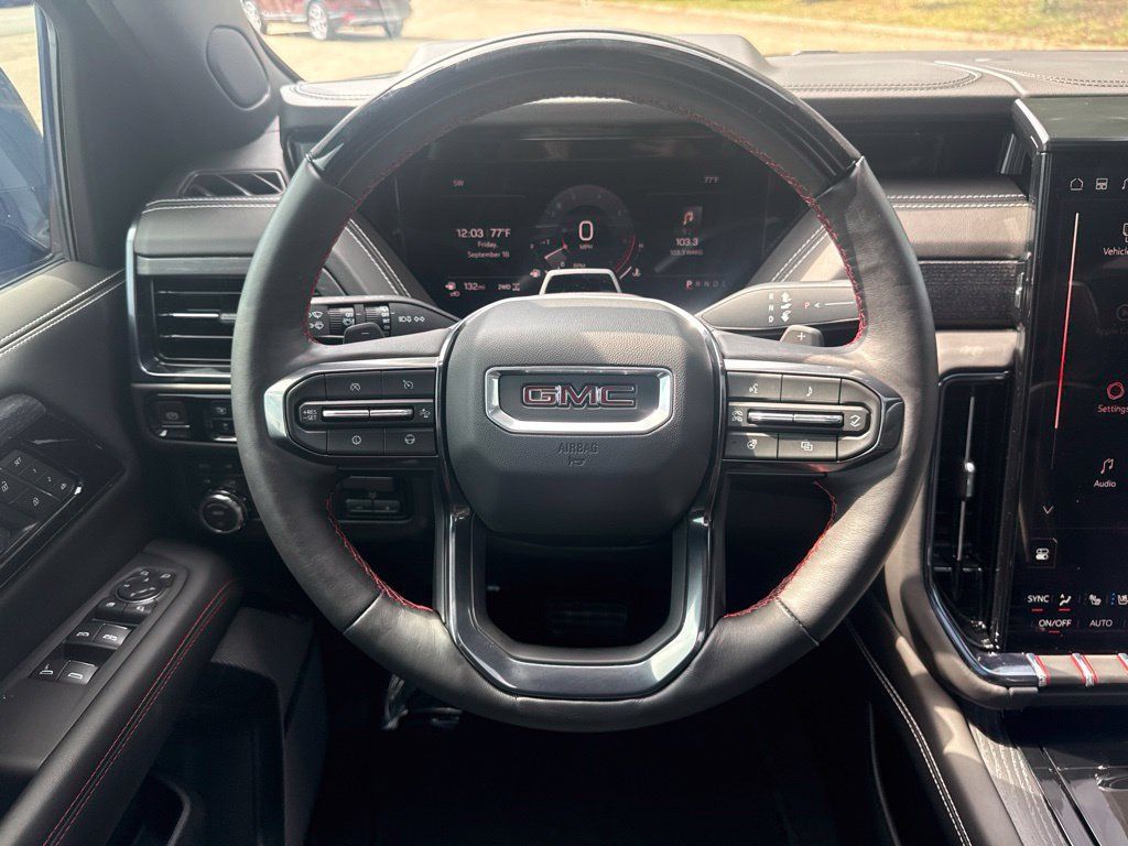 Used 2025 GMC Yukon XL AT4 Ultimate AWD/4WD image 18