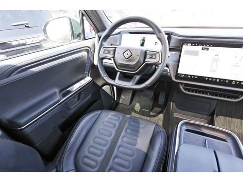 Used 2025 Rivian R1T Adventure AWD/4WD image 8