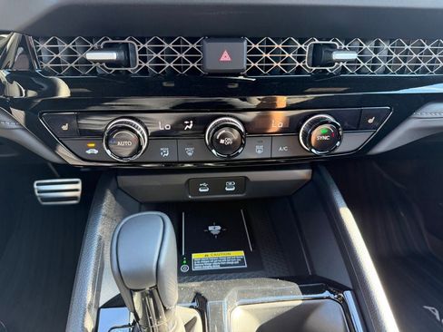 New 2025 Honda Accord Sport image 30