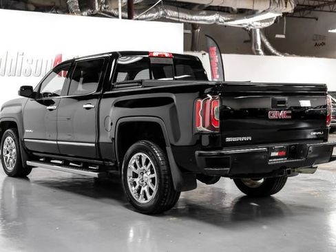 Used 2017 GMC Sierra 1500 Denali image 9
