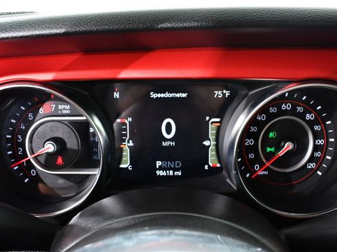 Used 2021 Jeep Wrangler Unlimited Rubicon AWD/4WD image 26