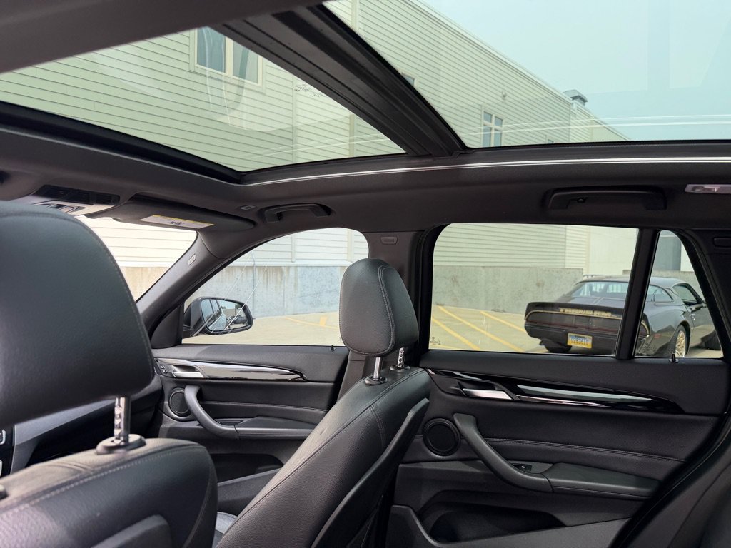Used 2016 BMW X1 xDrive28i AWD/4WD image 16