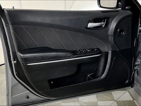 Used 2019 Dodge Charger GT image 23