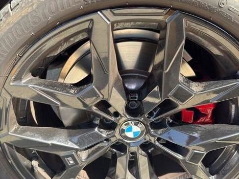 Used 2025 BMW 330i Sedan w/ M Sport Package image 33