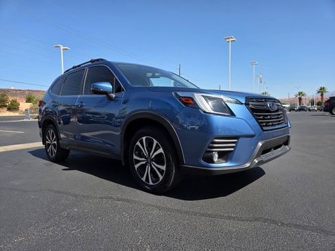 Used 2023 Subaru Forester Limited w/ Popular Package #2 AWD/4WD image 2