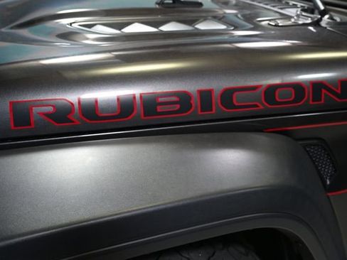 Used 2021 Jeep Gladiator Rubicon AWD/4WD image 11