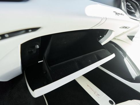 Used 2022 Ferrari Roma Base image 68