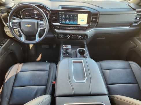 Used 2022 Chevrolet Silverado 1500 LTZ w/ LTZ Convenience Package II image 26