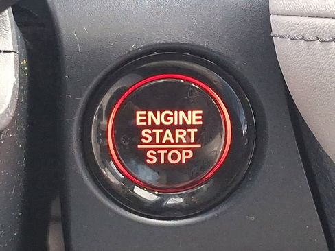 Used 2023 Honda HR-V EX-L image 23