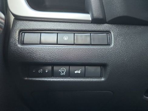 New 2026 Nissan Rogue SV AWD/4WD image 10